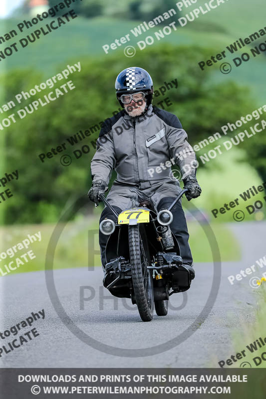 Vintage motorcycle club;eventdigitalimages;no limits trackdays;peter wileman photography;vintage motocycles;vmcc banbury run photographs